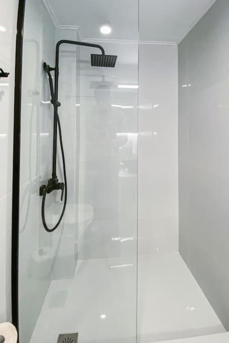 Syntagma Square, 60Sqm Platinum Suite أثينا المظهر الخارجي الصورة